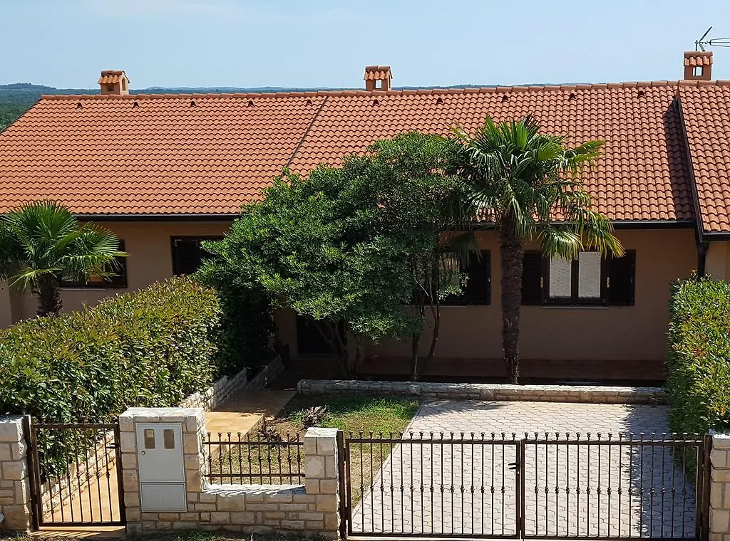 Istria Holiday Home Villa Adriatic Kastelir