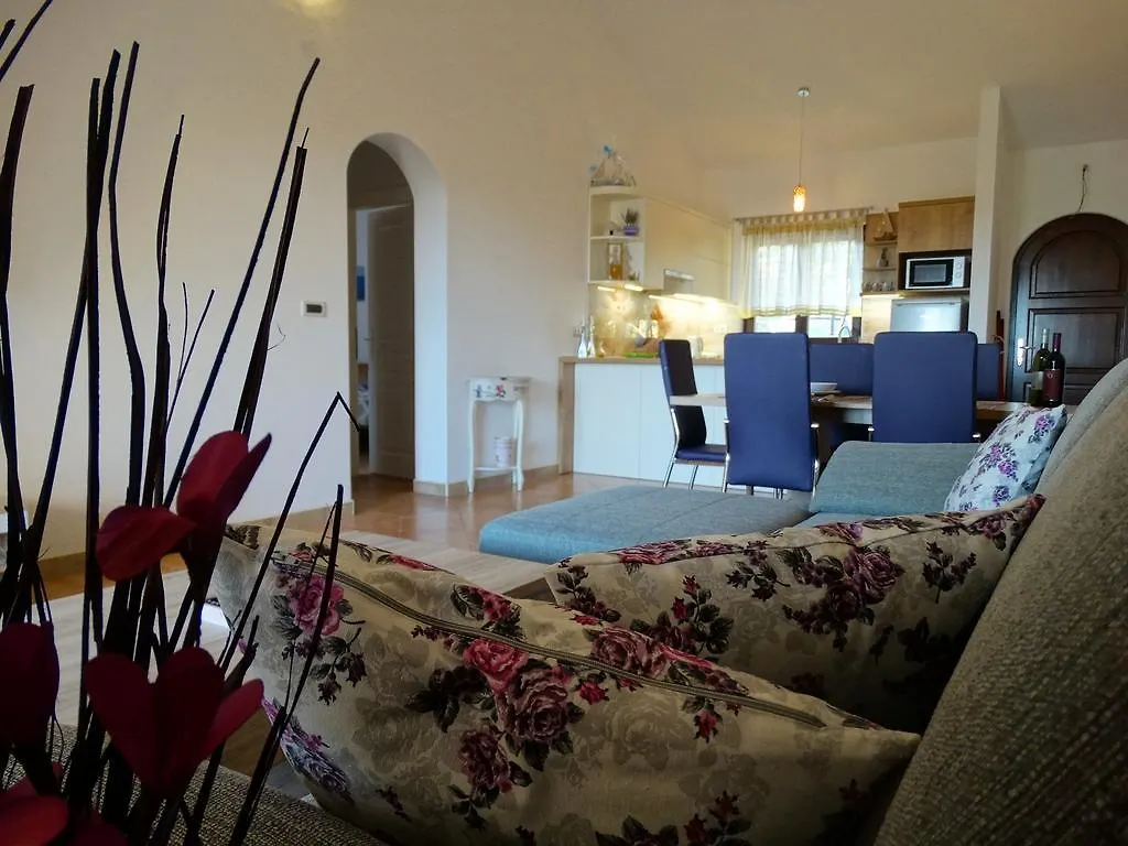 Istria Holiday Home Villa Adriatic Kastelir  Croatia