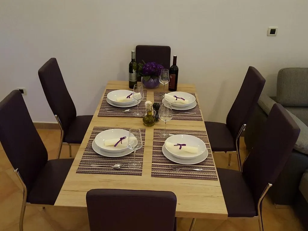 Istria Holiday Home Villa Adriatic Kastelir