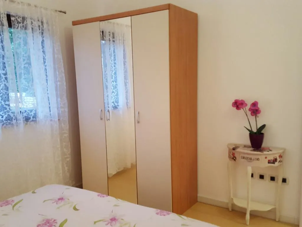 Istria Holiday Home Villa Adriatic Kastelir