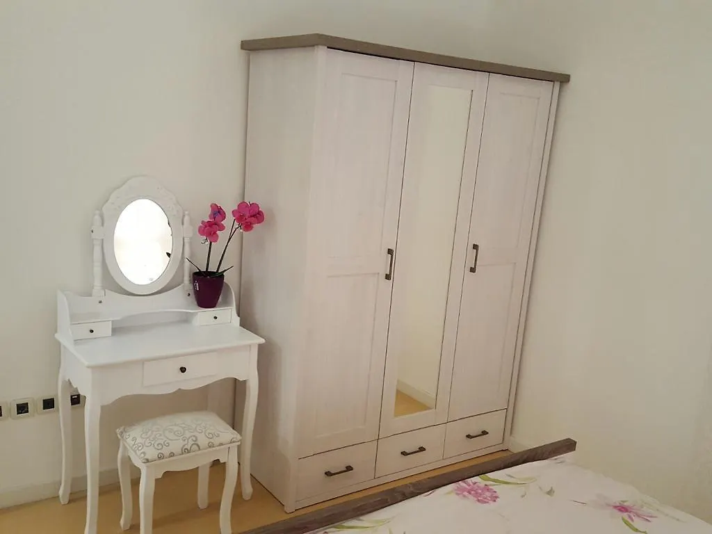 Istria Holiday Home Villa Adriatic Kastelir