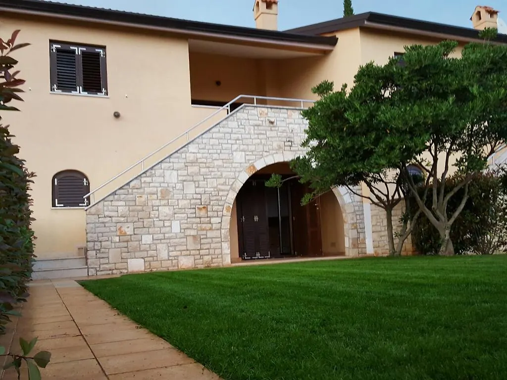 Istria Holiday Home Villa Adriatic Kastelir  Croatia