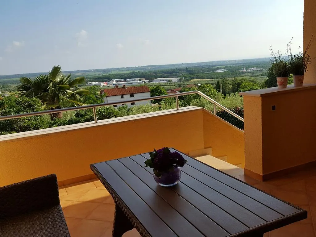 Istria Holiday Home Villa Adriatic Kastelir  Croatia