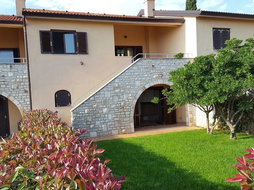 Istria Holiday Home Villa Adriatic Kastelir