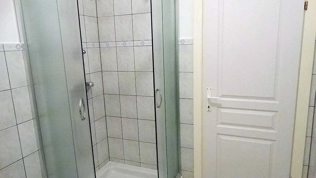 Istria Holiday Home Villa Adriatic Kastelir  0*,  Croatia