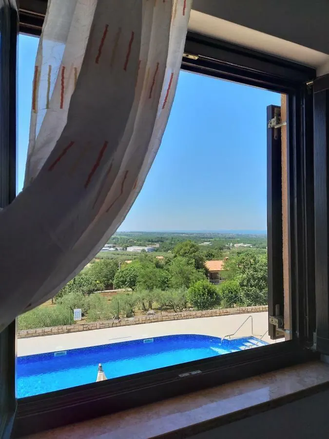 Istria Holiday Home Villa Adriatic Kastelir  Croatia